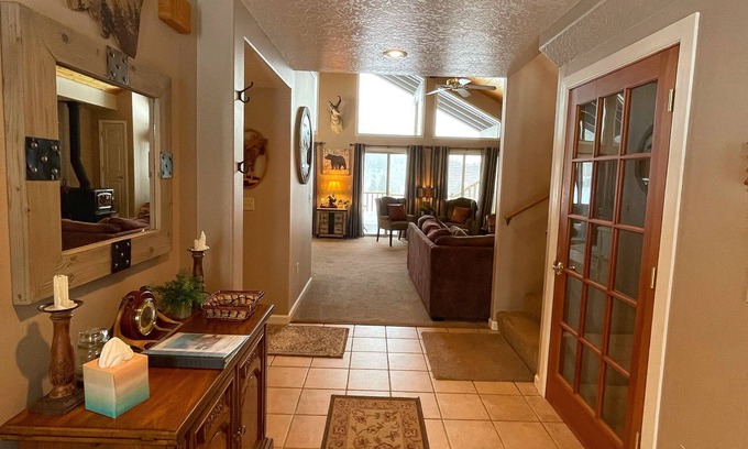 Star Valley Ranch House | Golf Course Vacation Home!