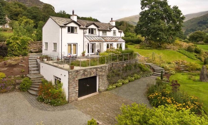 Grasmere House | GOODY RAISE, family friendly, with open fire in Grasmere