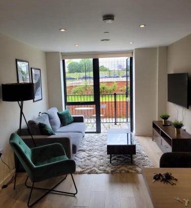 Everton Apartment | Gorgeous GF 2 Bed 2 bathroom Apartment Liverpool 3