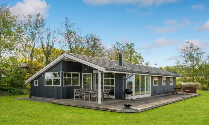 Norddjurs Municipality House | Gorgeous home in Allingåbro with WiFi