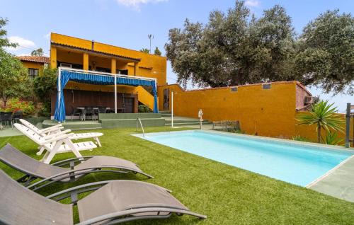 El Castillo de las Guardas House | Gorgeous Home In Castillo De Las Guarda