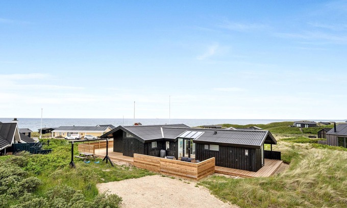 Lonstrup House | Gorgeous home in Hjørring with WiFi