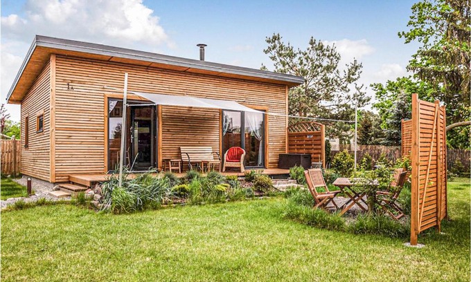 Nowe Warpno House | Gorgeous Home In Nowe Warpno With Wifi