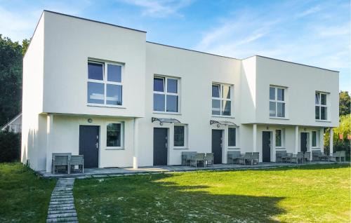Pustkowo House | Gorgeous Home In Pustkowo With Wifi