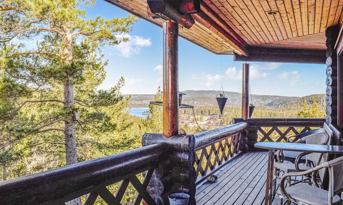 Vegarshei House | Gorgeous home in Vegårshei with WiFi