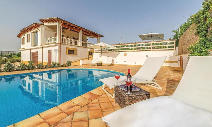 Sambuca di Sicilia House | Gorgeous home in Sambuca di Sicilia AG
