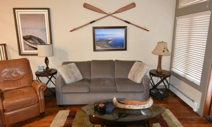 Incline Village Condo | Gorgeous, McCloud Condo, Short Walk to Beaches and Restaurants - Owner Managed
