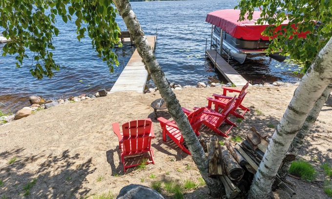 Lake Shore Cabin | Gorgeous private lake lot on Upper Gull for the perfect summer cabin getaway.