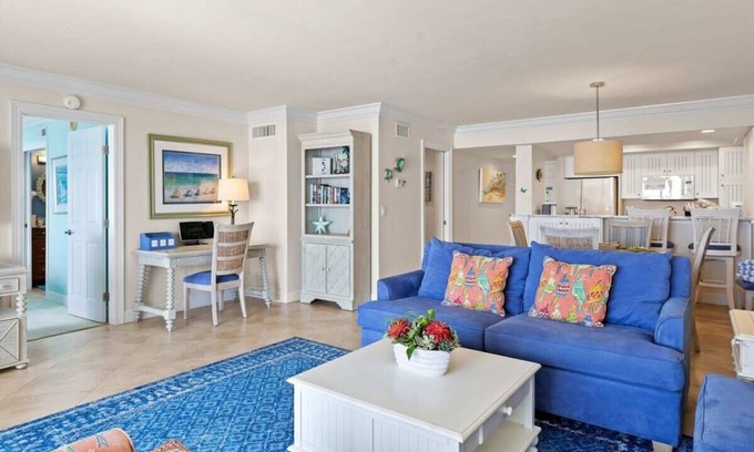 Punta Rassa Apartment | Gorgeous Residence with Panoramic Ocean Views and Secluded Beach- Pool Open!