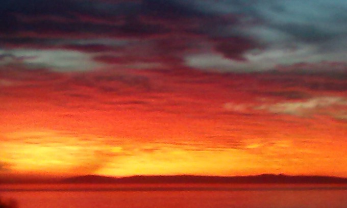 South Laguna House | GORGEOUS VILLA W/SALT WATER POOL WALK TO BEACH