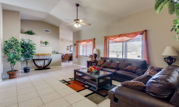 Casa Grande House | Gorgeous Vistas @ Casa Grande. RV parking, Horse Property, near Hiking Trails.