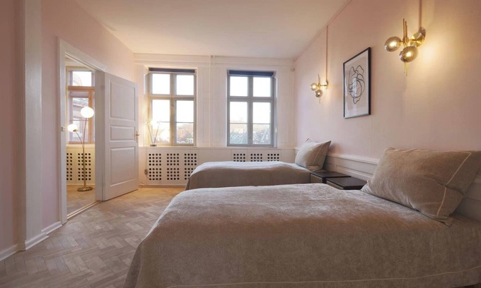 Copenhagen City Centre Apartment | Gråbrødretorv (square) /3 Bedrooms