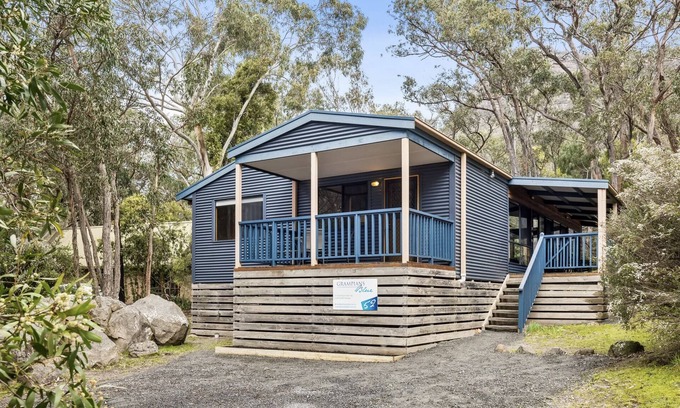 Halls Gap House | Grampians Blue, Grampians Blue