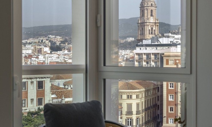 Ensanche Centro Hotel | Gran Alameda by Caleta Homes