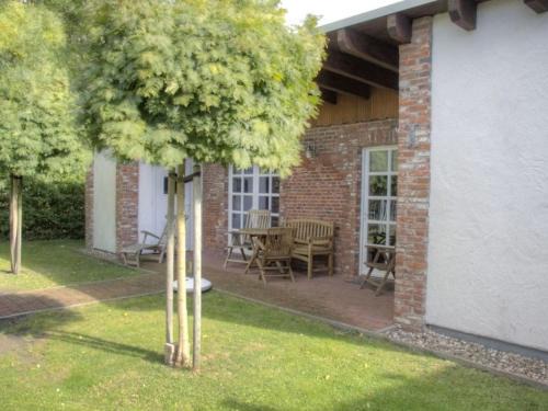 Großwurden House | Grand Reverend Deichstern