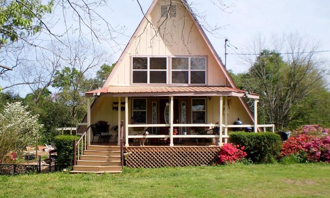 Marshallville Bed & Breakfast | Grandeur Farm Retreat