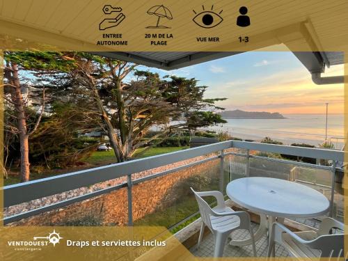 Trebeurden Apartment | Granit & Vagues - Balcon vue mer, séjour à Trébeurden, front de mer