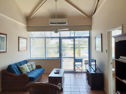 South Fremantle Apartment | Granita's - 2 bedroom converted South Fremantle warehouse apartment