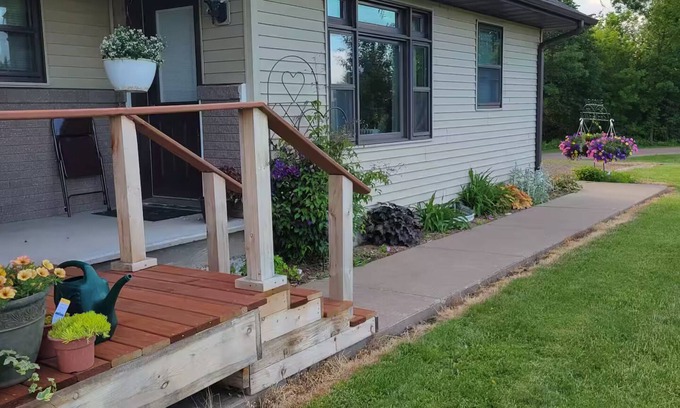 Hannibal Apartment | Granny's Nest