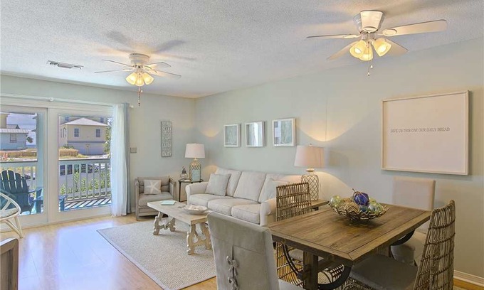 Grayton Beach Condo | Grayton Beach Villa 102 - Gulf View, Pet Friendly, Grayton Beach, 30A!