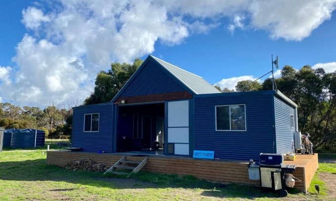 Brownlow Ki Cabin | Great couple and family country cabin