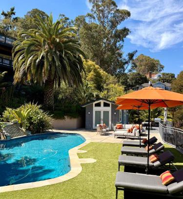 Country Club House | Great Cozy Pool House with Kitchenette