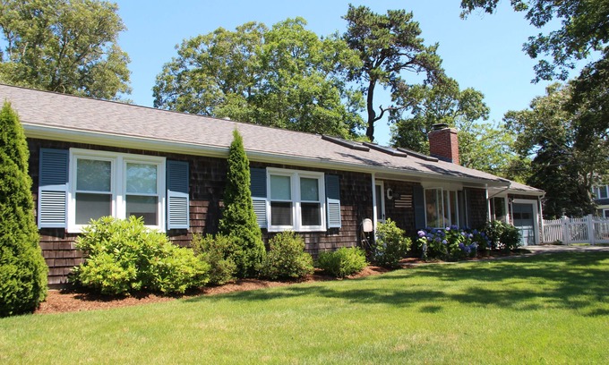 West Harwich House | Great family home, 1/4 mile to beach, large yard, swing set, near bike trail