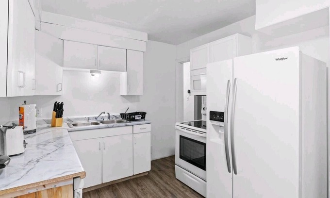 Detroit House | Great for long time stay, spacious and cozy
