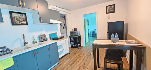 Windsor Apartment | Great Location -Mural, Barn and Corridor -1 Bed 1Bath Apartments!