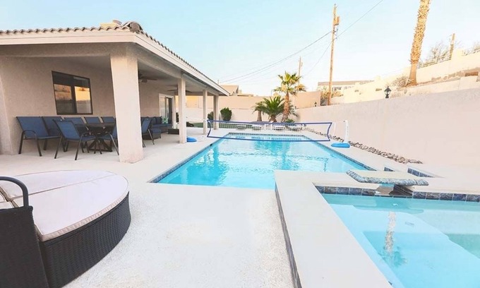 Lake Havasu City House | Great Location, Heated Pool, Spa, Game RM, Mini Golf, Boat Pkg – Relax & Enjoy