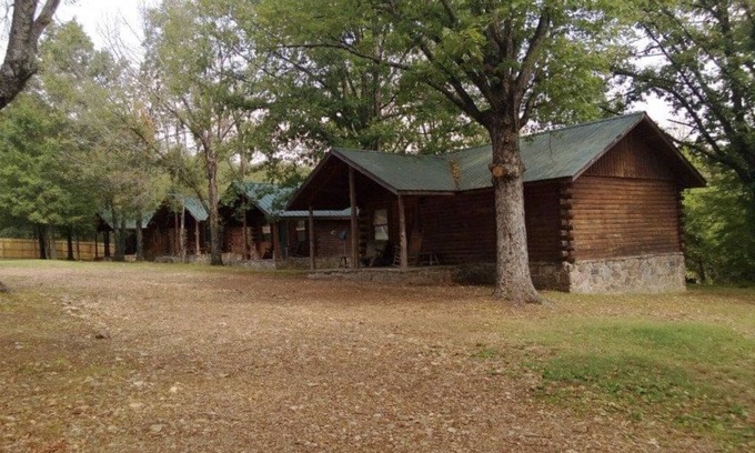 Fifty-Six Cabin | Great Oaks Cabins, Cabin 5