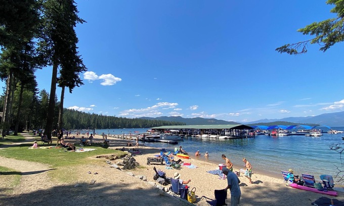 Priest River House | Great Priest Lake Cabin close to Golf Course & Lake! 4bdrm 2bath 8 beds