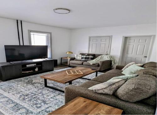 Stockade Historic District Apartment | Great Value in 253 Park Place