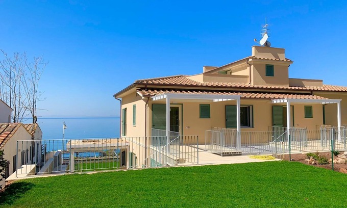 Innamorata Apartment | Grecale House (Temporary Tourist Lease)