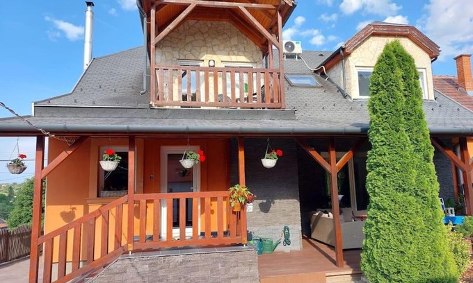 Hamor House | Green Dream Apartment 5 persons