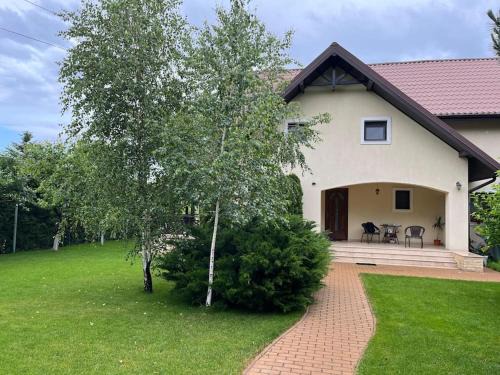 Corbeanca Villa | Green Garden Deluxe Villa by Therme