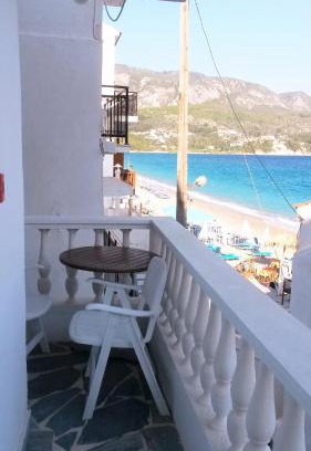 Kokkari Apartment | Green Hill Seaside Studios