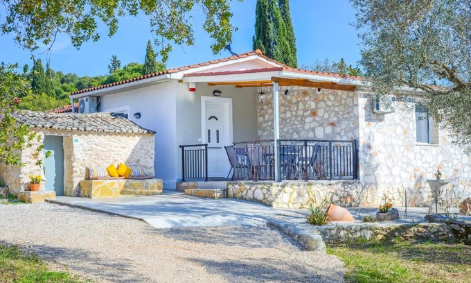 Maries Villa | Green Oak Villa