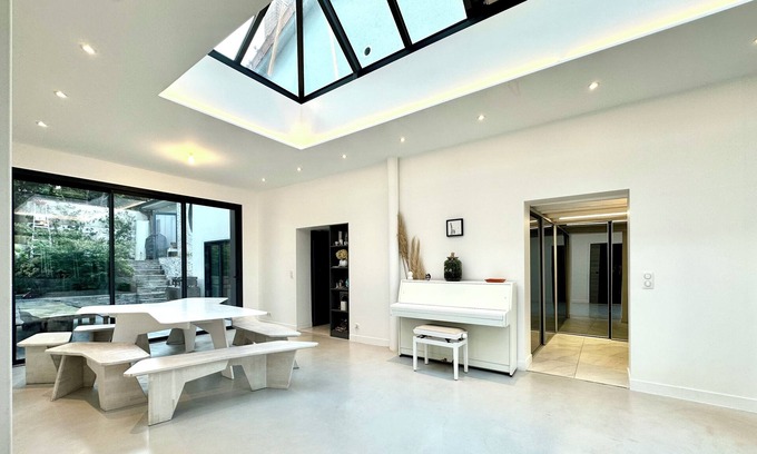 Bagneux House | Greenery House near Paris