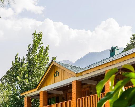Kalam Hotel | Greens By Roomy, Kalam