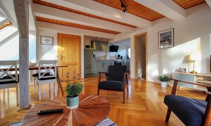 Stahlbrode Apartment | Große Giebelwohnung im Ferienhaus Makrele von 1877