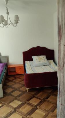 Solothurn House | Großes Gruppen Zimmer 2min von Hbf Solothurn