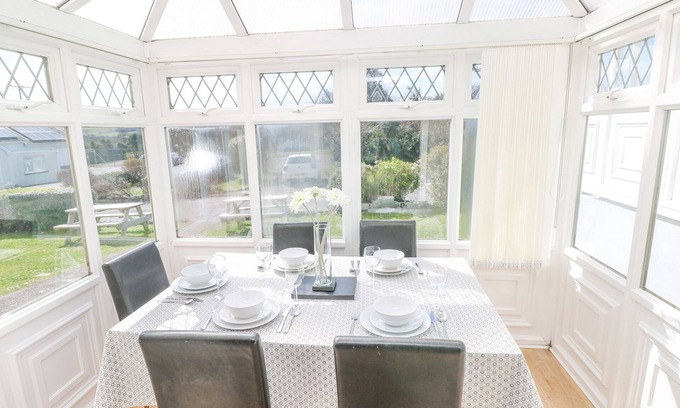 St. Florence Cottage | Grooms Cottage