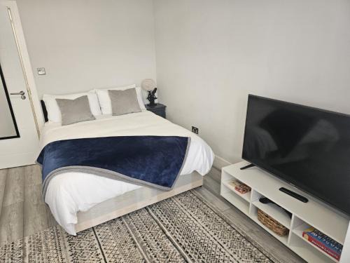 Woodside Apartment | Ground floor Apartment