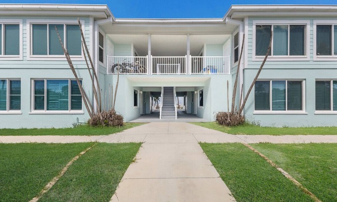 Boca Grande Condo | Ground Level - 2BRM/2 Bath - Close to Village - Sleeps 4