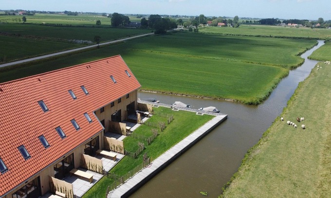 Leons House | Group Getaway in Friesland