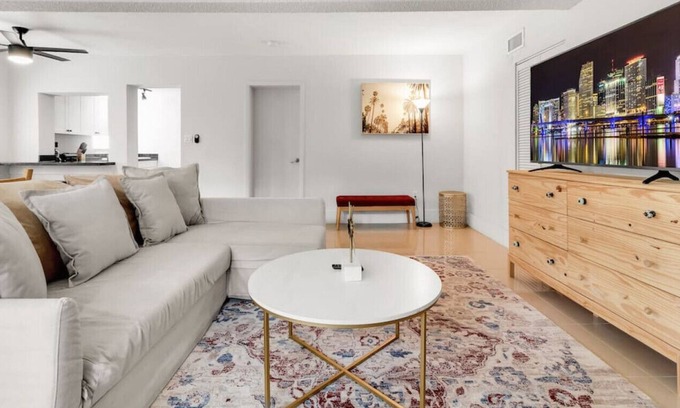 Northeast Coconut Grove Apartment | Grove Apartment 1B | 2BD W/ Pool* & Pvt. Jacuzzi