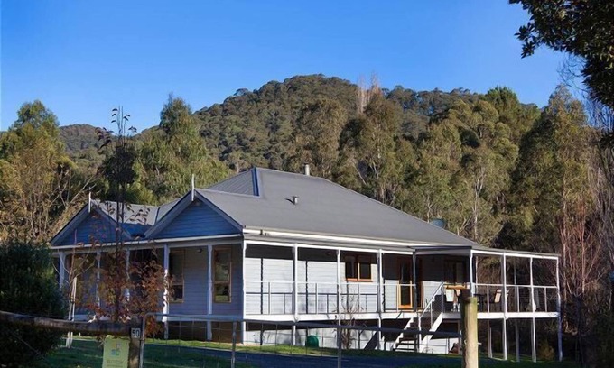 Wandiligong Apartment | Growlers Creek Lodge