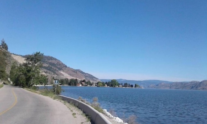 Okanagan-Similkameen House | Grumpy's Suite by the Lake