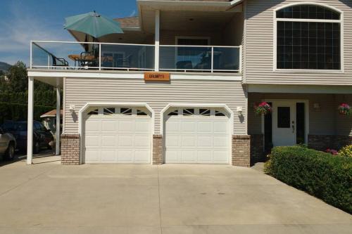 Okanagan-Similkameen House | Grumpy's Suite by the Lake